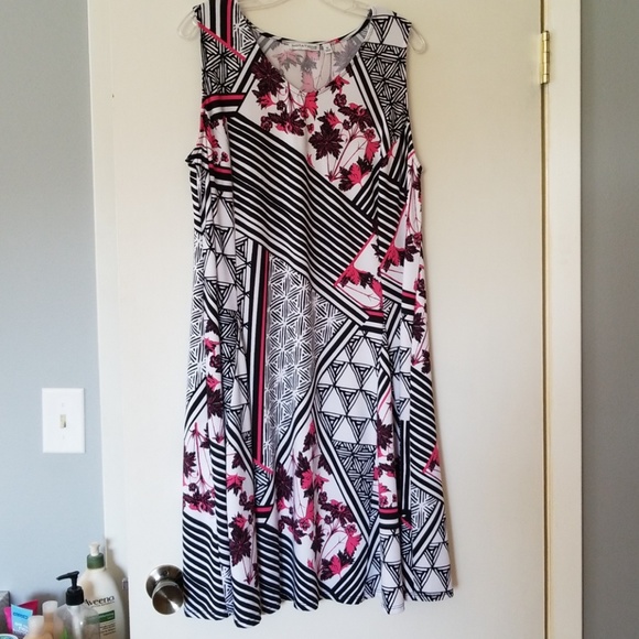 Notations Dresses & Skirts - Pretty summer dress